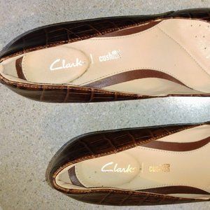 Clarks womens shoe
